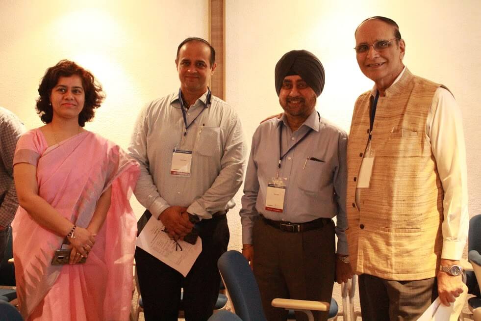 Dr. Deepika Sharma, Mr. Rohit Sekhri, Major Gen. Dr. Jagtar Singh and Dr. VK Singh introducing each other at IC InnovatorCLUB eleventh meeting 1