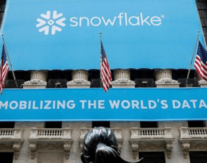 Snowflake launches data cloud for healthcare and life sciences